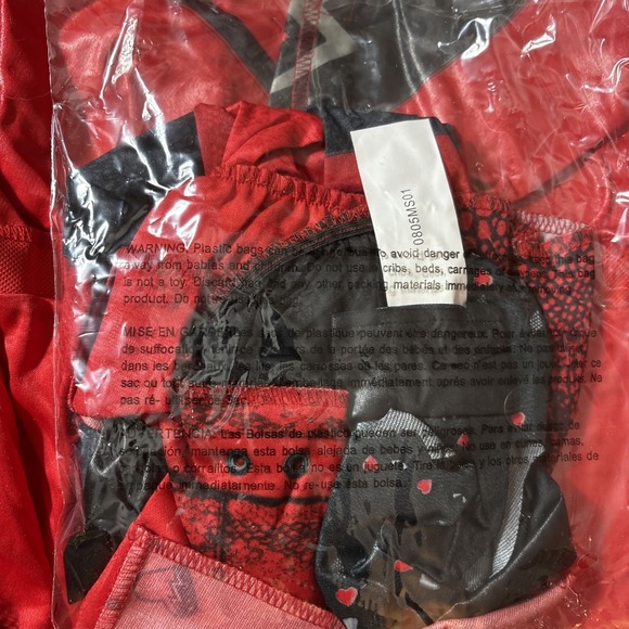 Disney Descendants 4 Kids Princess Red Deluxe Halloween Costume 7-8‎ Medium - Picture 5 of 8